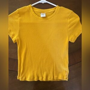 TNA Aritzia Ribbed Cropped yellow, Size medium like new!
